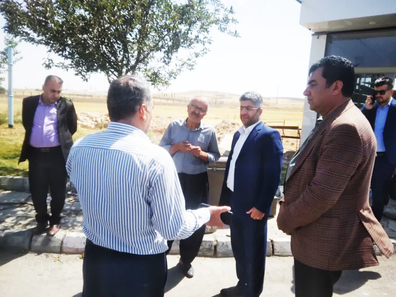 ورود رئیس دادگستری دیواندره به مشکلات بخش زرینه