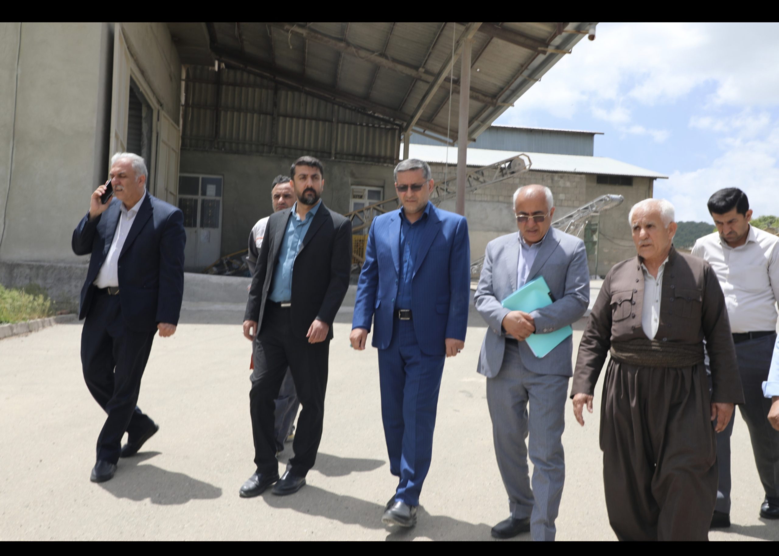 با گرانفروشی در حوزه آرد و گونی بدون اغماض برخورد میکنیم