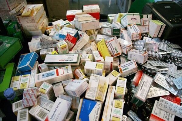 ضبط ۴۵ قلم دارو و واکسن تاریخمصرفگذشته در مراکز دامپزشکی بیجار