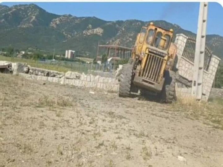قلع‌وقمع ۱۲ ساخت‌وساز غیرمجاز در حریم تالاب بین‌المللی زریبار